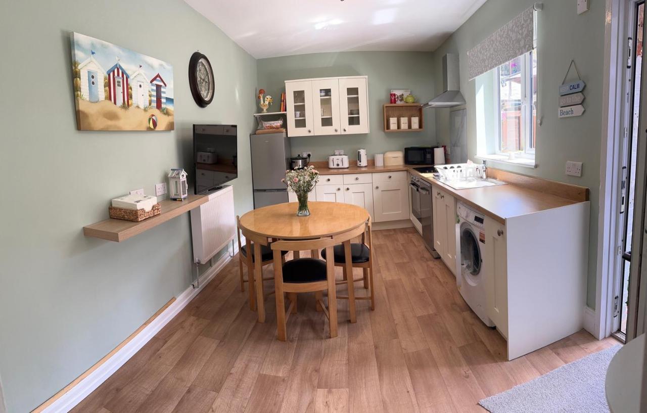Self Contained Garden Flat Newly Refurbished Leilighet Bridlington Eksteriør bilde